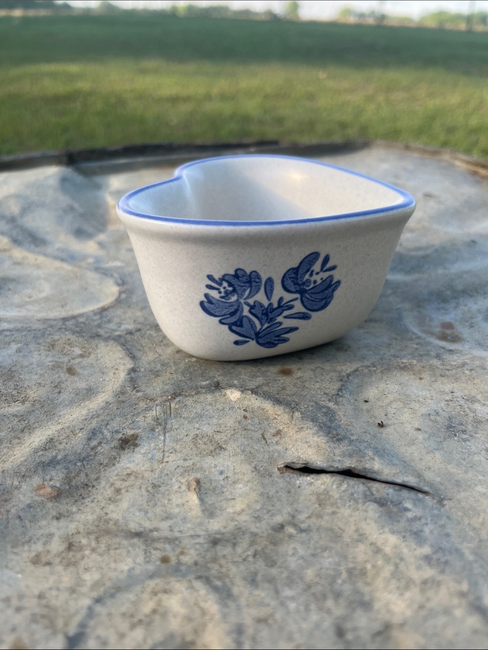 Pfaltzgraff White and Blue Floral Heart Dish